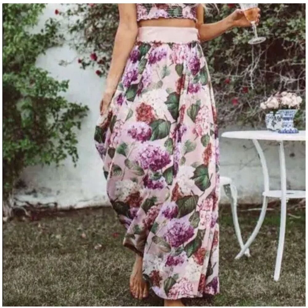Show me your MUMU misty maxi skirt honey bunches floral S